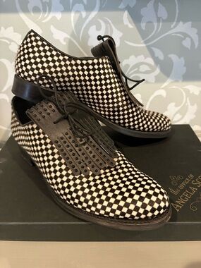 Office of Angela Scott Miss Jane Checkerboard Haircalf Oxford Loafer EU 39
